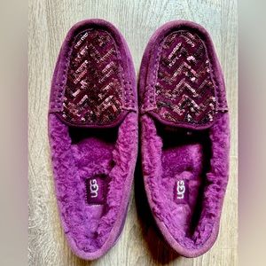 💜 Purple Sequin ✨ UGG Sippers 💜